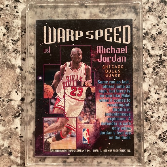 2 RARE TOPPS MICHAEL JORDAN INSERTS tsc 1995 warpspeed topFINEST 1994 Refractor - Picture 3 of 5